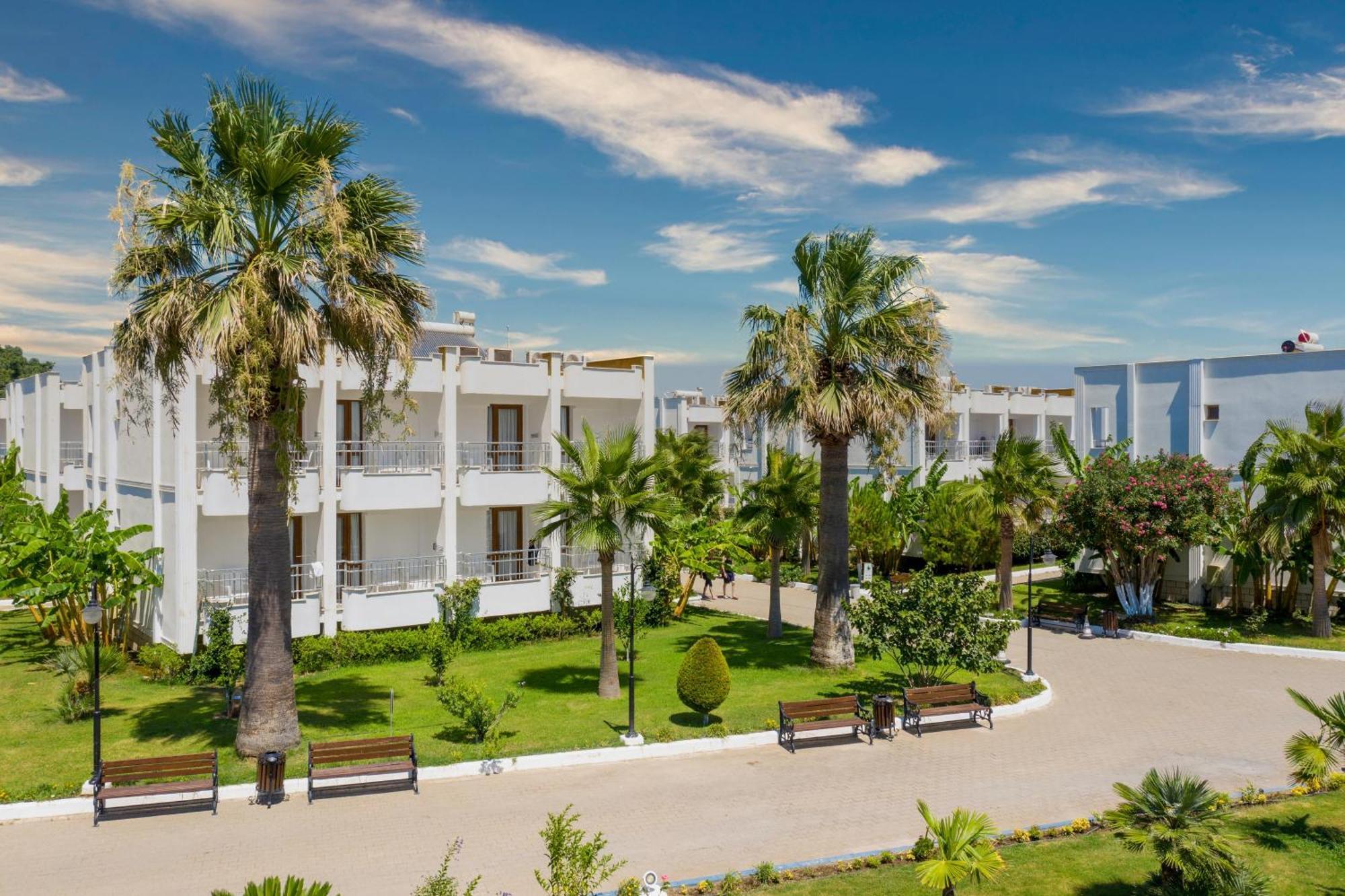 Labranda Lebedos Princess Seferihisar Εξωτερικό φωτογραφία